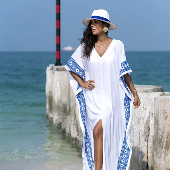 White Beach Maxi Coverup Duster One Size - Picture 2 of 13